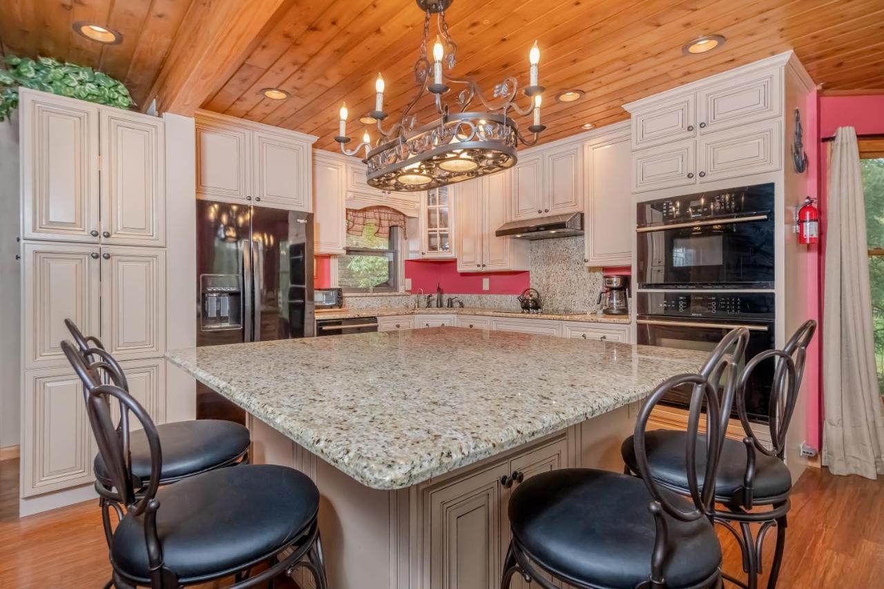 Fernwood Retreat Villa Oakland Екстериор снимка
