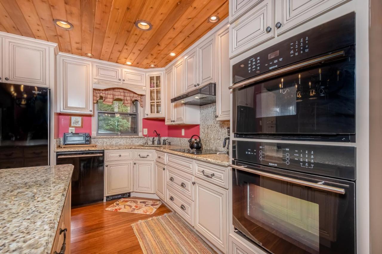 Fernwood Retreat Villa Oakland Екстериор снимка